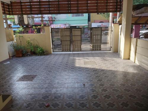 Suloram illam in Chidambaram, India