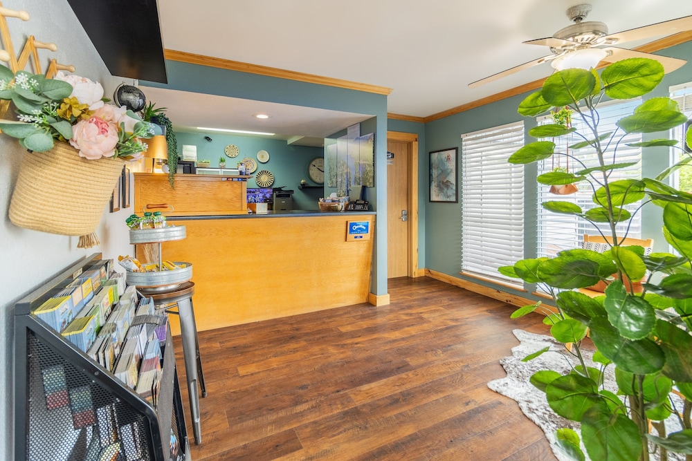 Resort City Inn Coeur d'Alene - photo 3