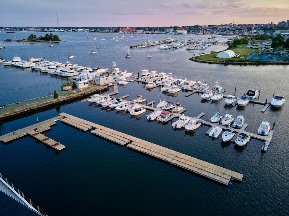 Seaport Resort & Marina - photo 53