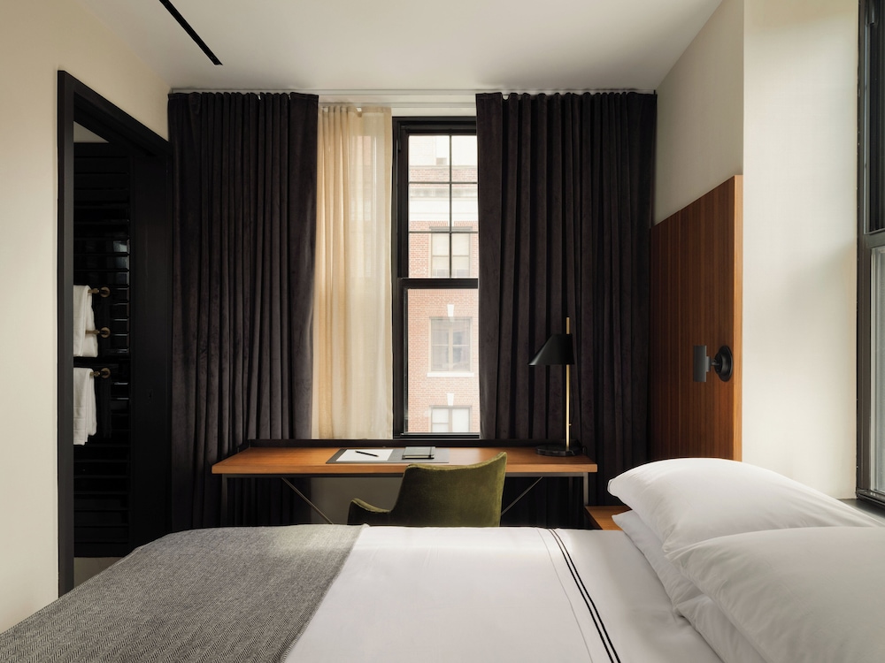 The Moore a Member of Design Hotels - photo 9
