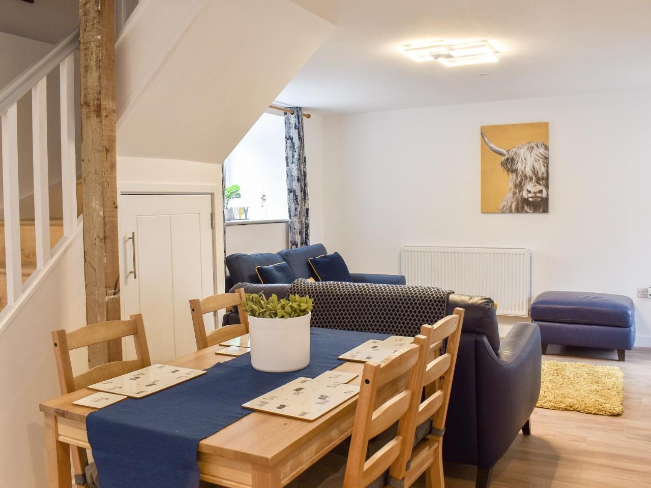 The Barn - carbon neutral hotel in Llangwm