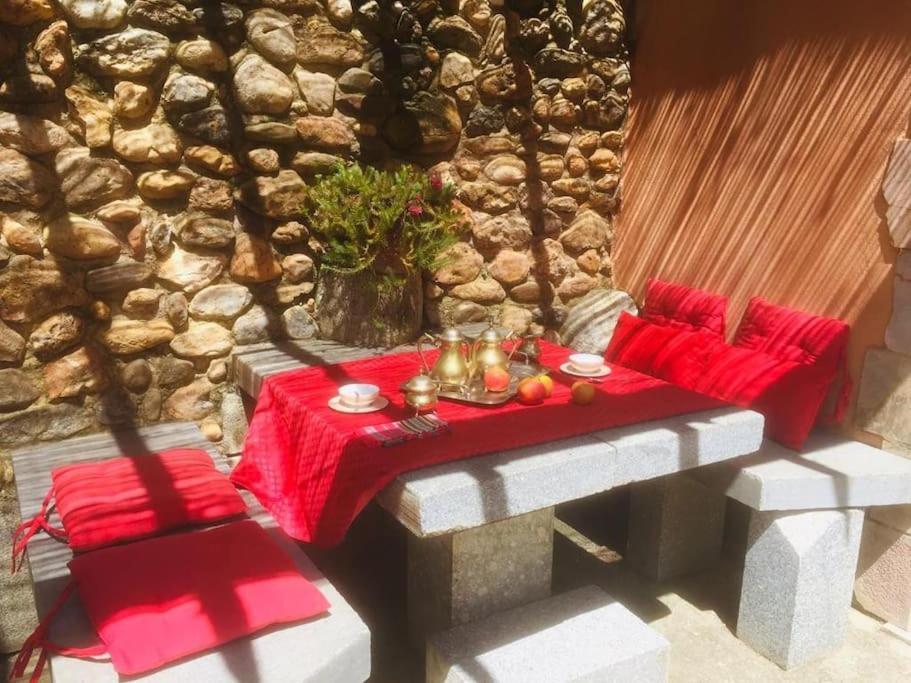 Le Mas - carbon neutral hotel in Thuir