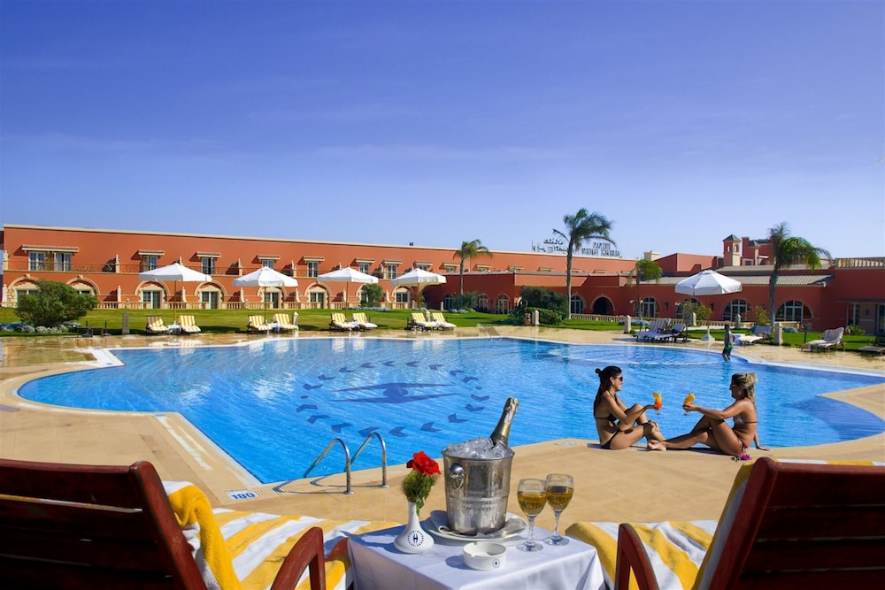 Helnan Auberge Hotel — 5-Star Luxury Hotel in Al Fayyum, Egypt