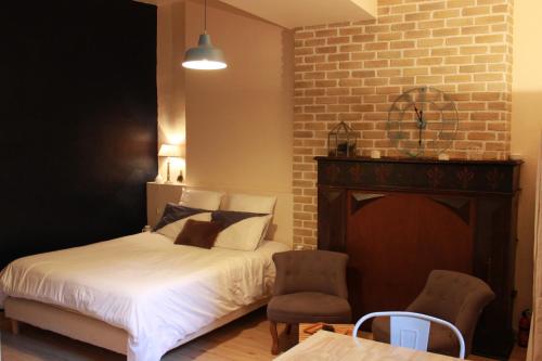 Le Petit Beurre Studio Centre Ville — 4-Star Luxury Hotel in Beaune, France