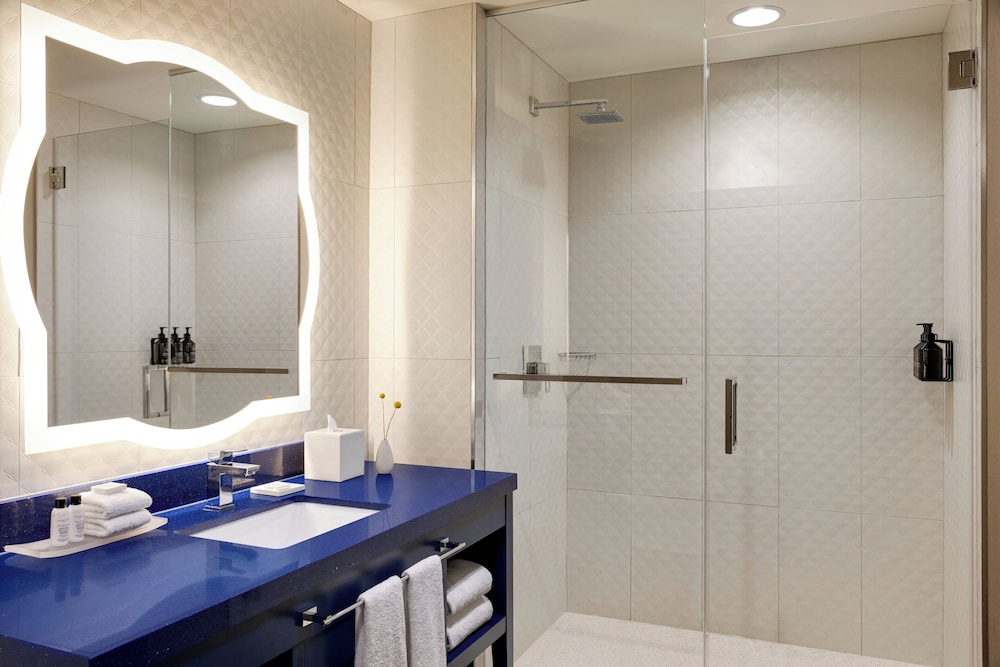 Hotel Indigo Naperville Riverwalk by IHG - photo 44
