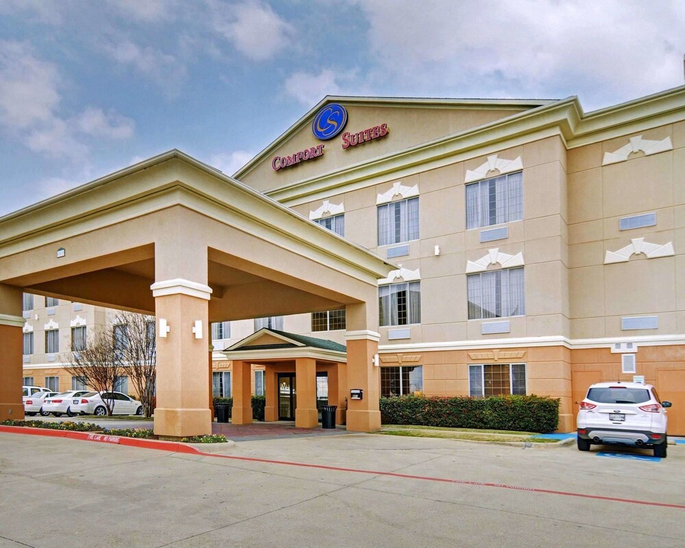 Comfort Suites Roanoke Fort Worth North in Roanoke, United States