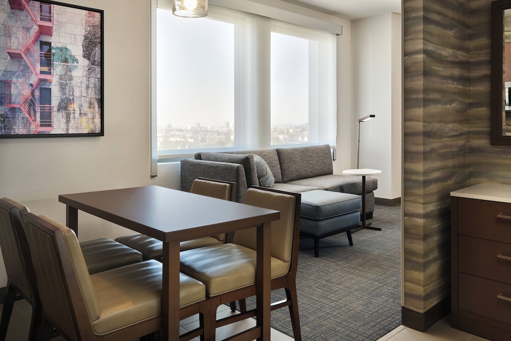 Residence Inn by Marriott Oakland Downtown - photo 12