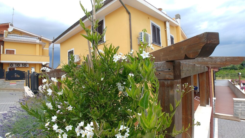 Casale Tuscolano - last minute hotel in Rome