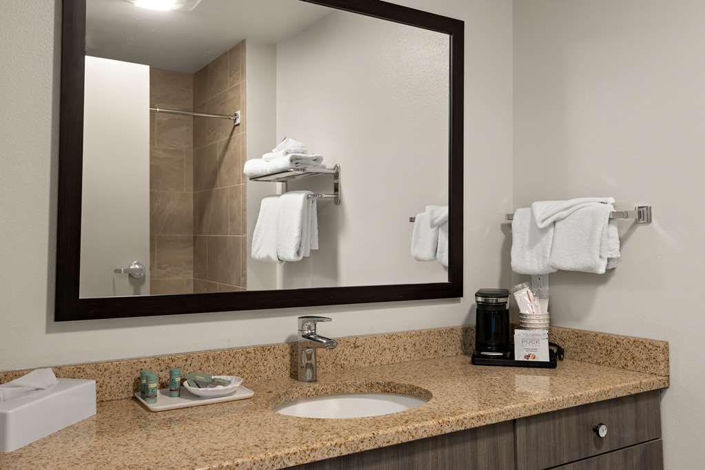 Best Western Inn At Face Rock - photo 31