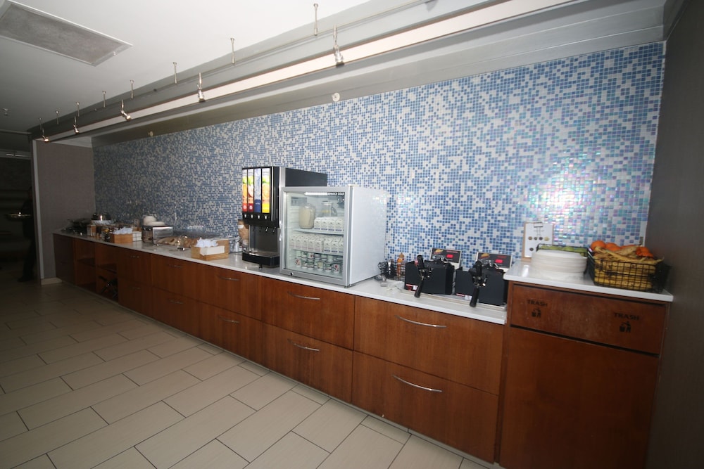 SpringHill Suites by Marriott Charleston N. Ashley Phosphate - photo 44