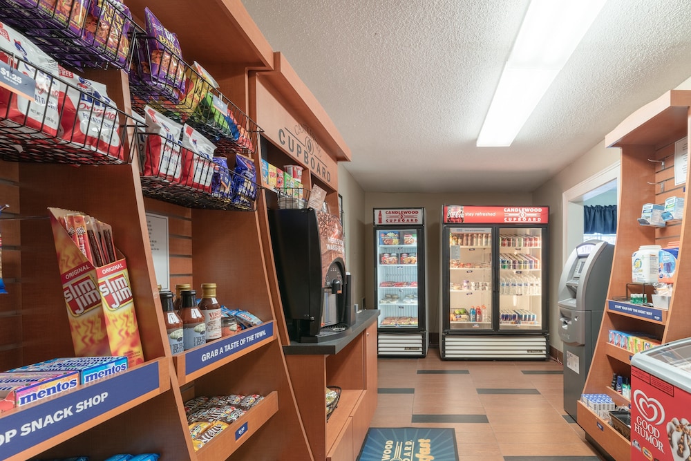 Candlewood Suites Herndon by IHG - photo 30