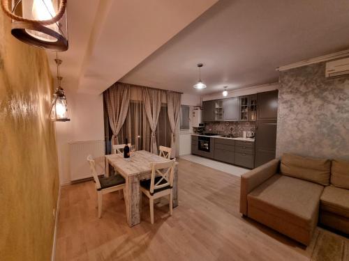 Park Residence 5 2 Bedroom Apartment — 4-Star Luxury Hotel in Bucharest, Romania