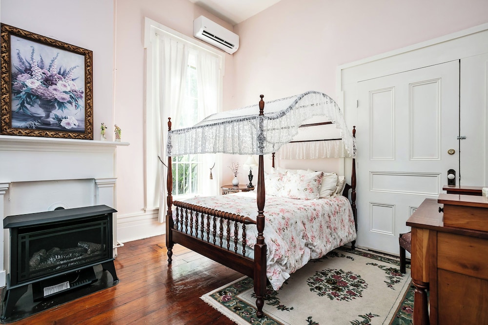 Historic Maple Hill Manor - photo 15
