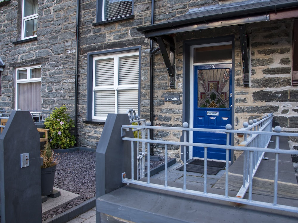 Yr Adfa - carbon neutral hotel in Blaenau-Ffestiniog
