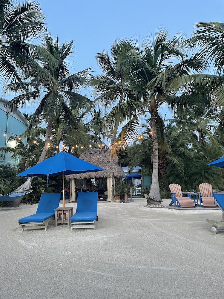 Island Bay Resort - photo 89