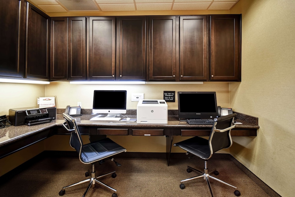 Hampton Inn & Suites Folsom - photo 87