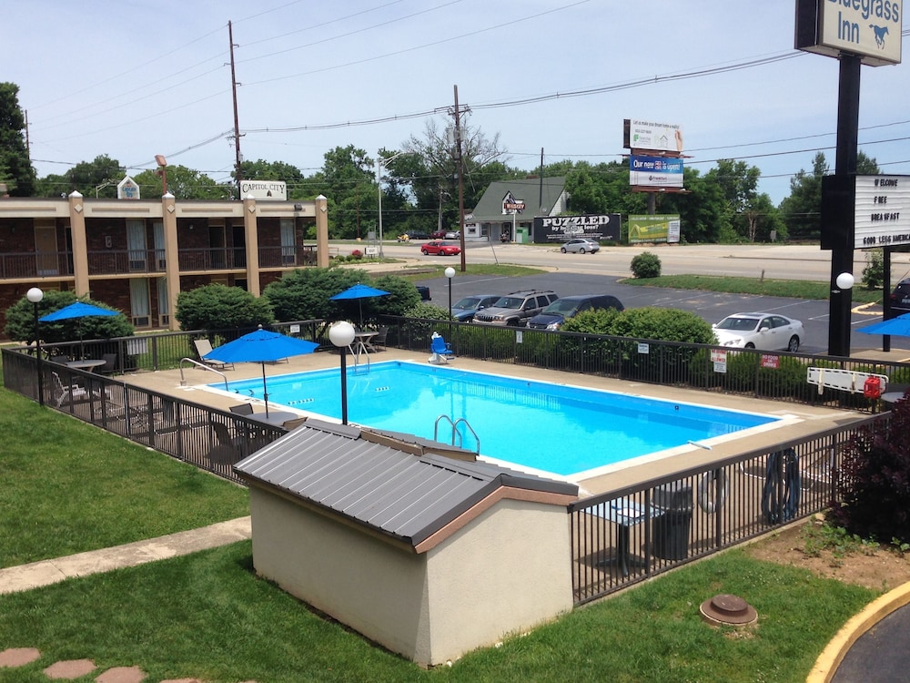Bluegrass Inn - photo 30