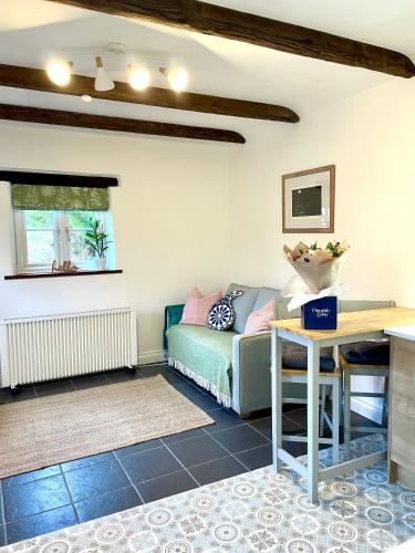 The Cowshed Cottage In Cornwall 20695097 — Jacobstow