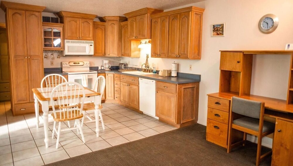 Wayfarer Inn Woodward - photo 25