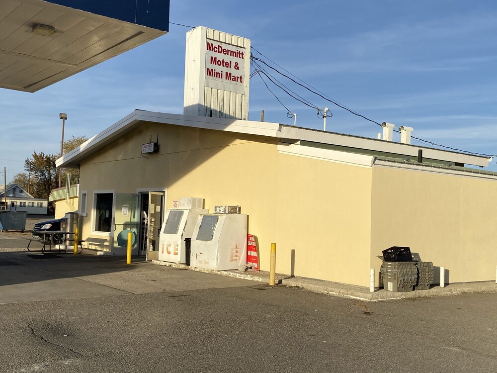 Mcdermitt Hotel - photo 41