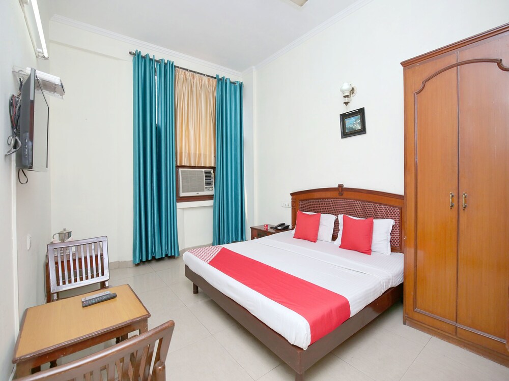 FabHotel Town Pride — hotel in Kharar