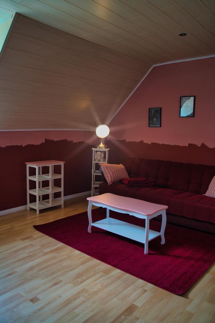 KomfortZuhause in Wermelskirchen — 4-Star Luxury Hotel in Wermelskirchen, Germany