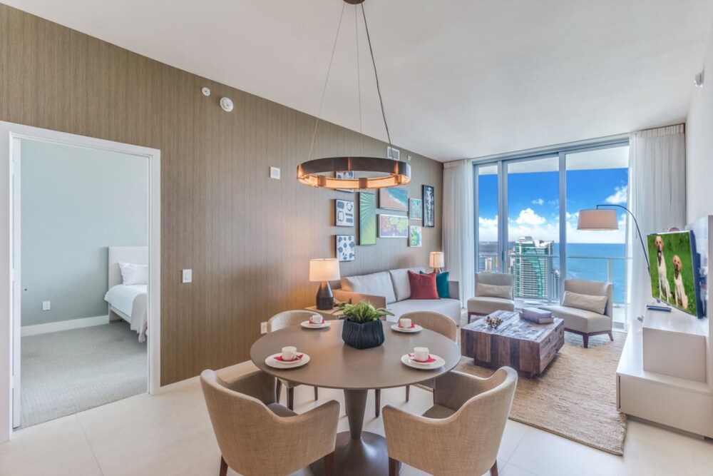Contemporary Beach Resort Condos - photo 22