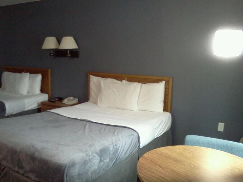 Quails Nest Inn and Suites - photo 13