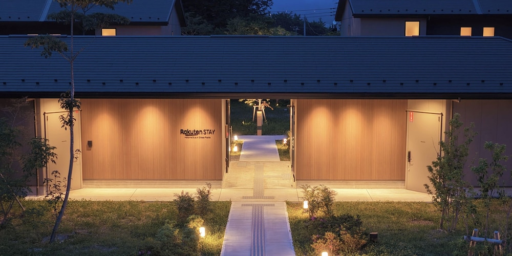 Rakuten STAY Hakone Susuki Grass Fields — 4-Star Luxury Hotel in Hakone, Japan