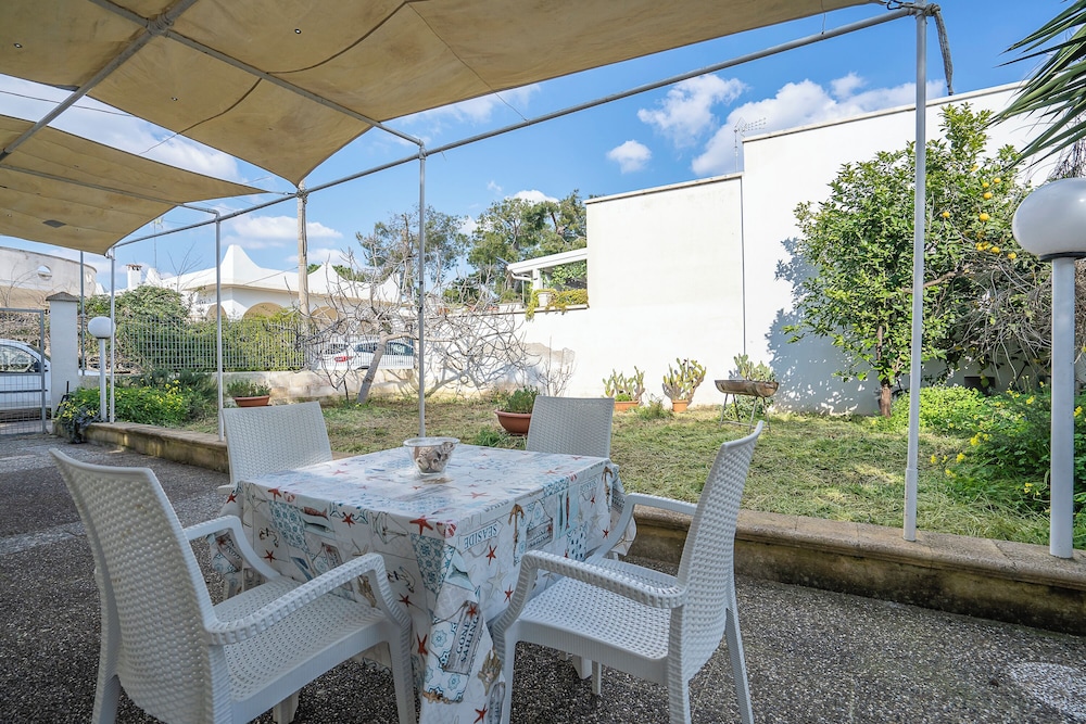 Dimora Del Mare Near The Sea — 4-Star Luxury Hotel in Porto Cesareo, Italy