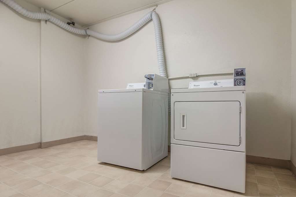 Econo Lodge Lexington - photo 27