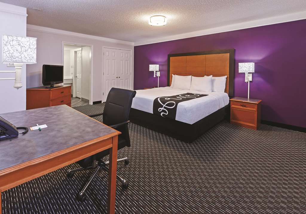 La Quinta Inn by Wyndham and Conference Center San Angelo - photo 37