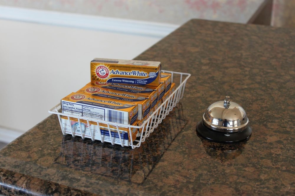 Orange Tustin Inn - photo 24