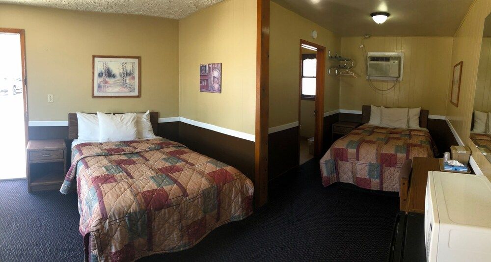 Geneva Inn - photo 13