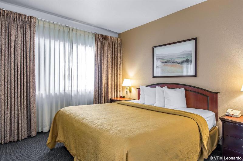 The Beachfront Inn & Suites At Dana Point - photo 24