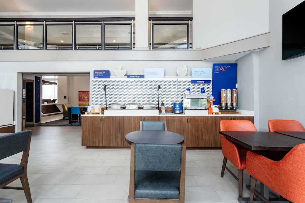 Holiday Inn Express Clearwater East Icot Center by IHG - photo 50