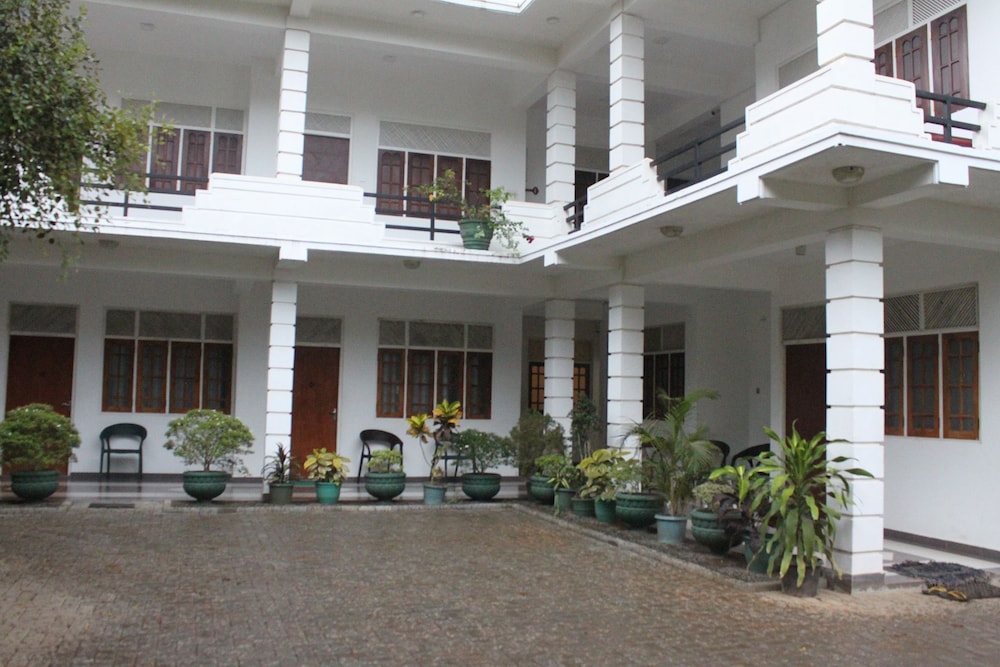 Hotel Senora in Kataragama, Sri Lanka