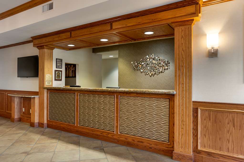 Best Western Plus Capital Inn - photo 12