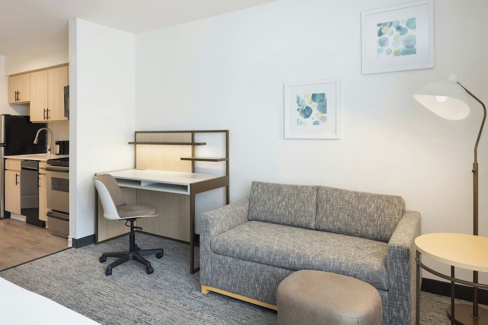 TownePlace Suites by Marriott Tampa Westshore Airport - photo 12
