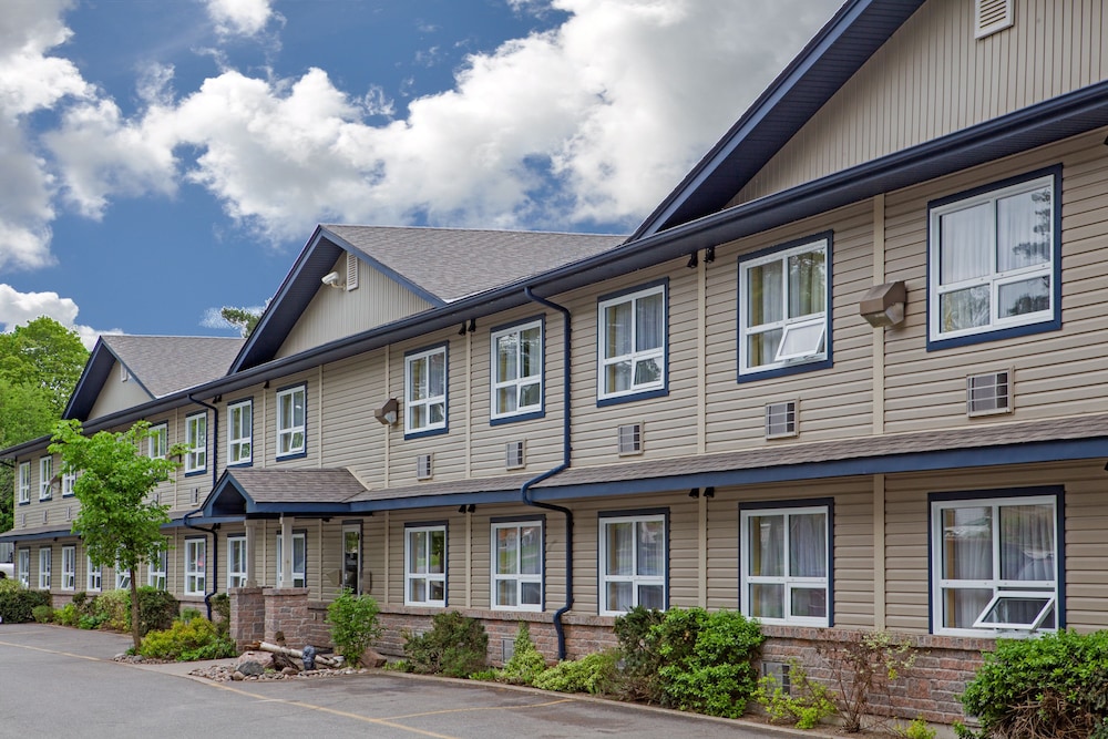 Super 8 By Wyndham Sault Ste Marie On