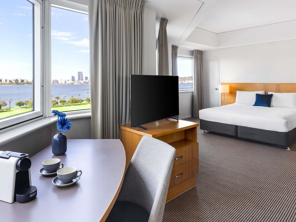Novotel Langley Perth - carbon neutral hotel in Perth