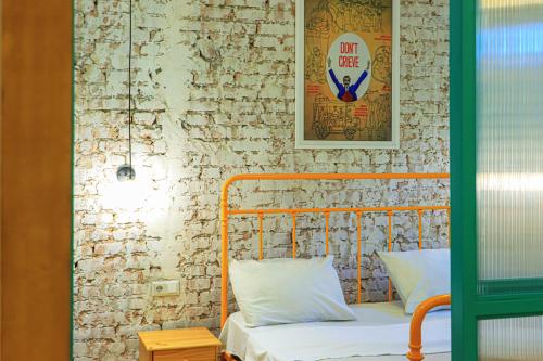Unique and Beautiful 1BR Apt in Historic Tbilisi by Wehost