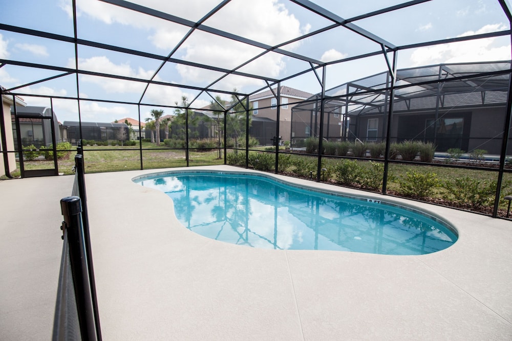 Solterra Resort by VHC Hospitality - photo 29