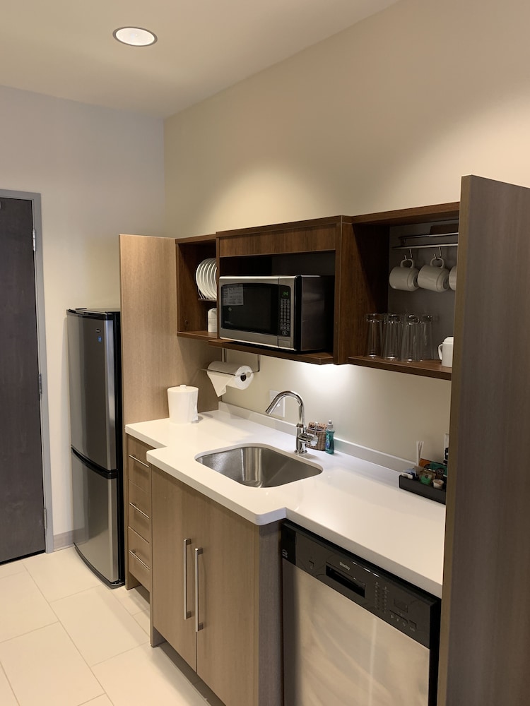 Home2 Suites by Hilton Charlotte Uptown NC - photo 28