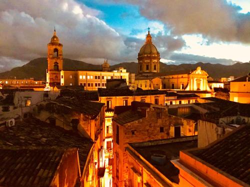 Casa Vigliena — 4-Star Luxury Hotel in Palermo, Italy