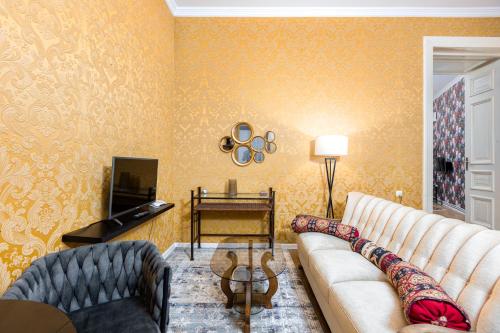 Sololaki Rooms