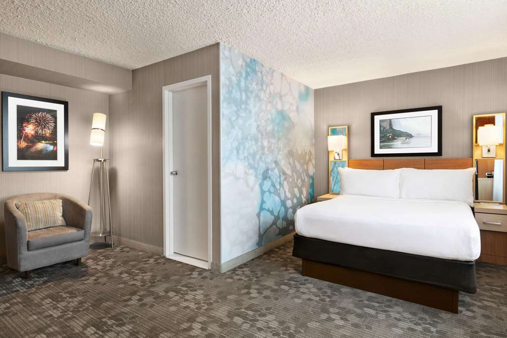 Wyndham Garden at Niagara Falls - photo 21