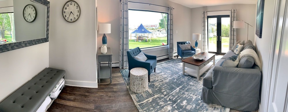 Harbor View Landing - photo 17