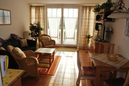 Haus Meeresblick WM110 — 4-Star Luxury Hotel in Ostseebad Kuehlungsborn, Germany