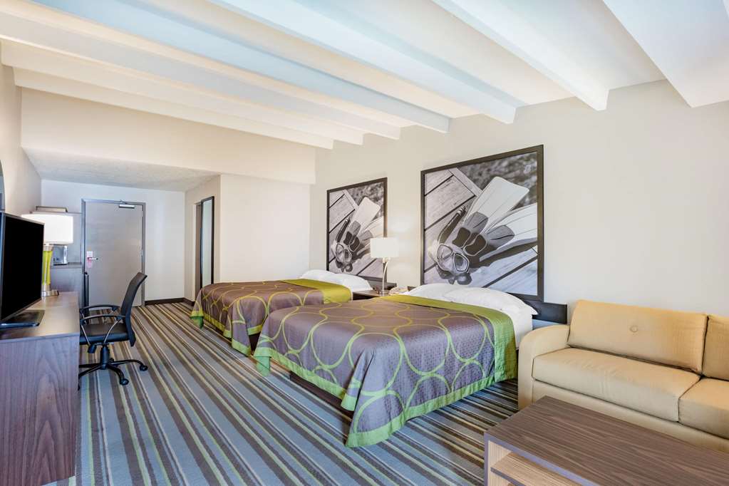 Super 8 by Wyndham Melbourne - photo 25